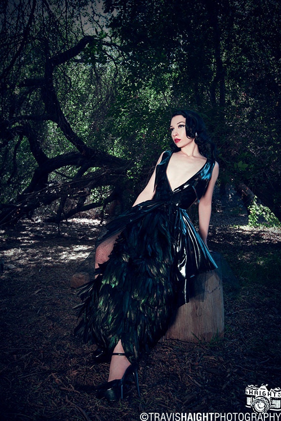 Cocktail dress with Collar